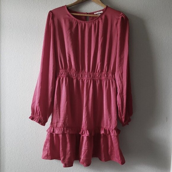 Knox Rose Red Dress Shiny Long Flutter Sleeve Flowy Dress Size Small S NEW! - Picture 1 of 12